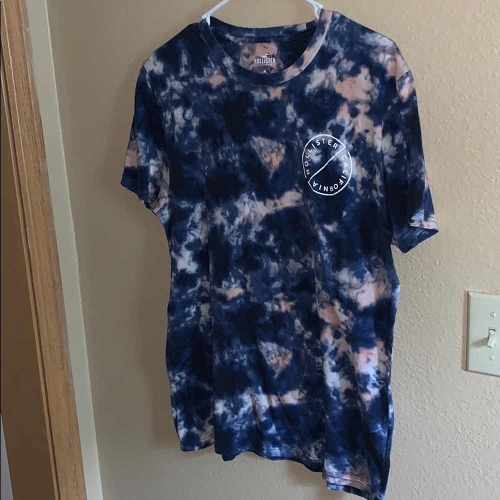hollister tee